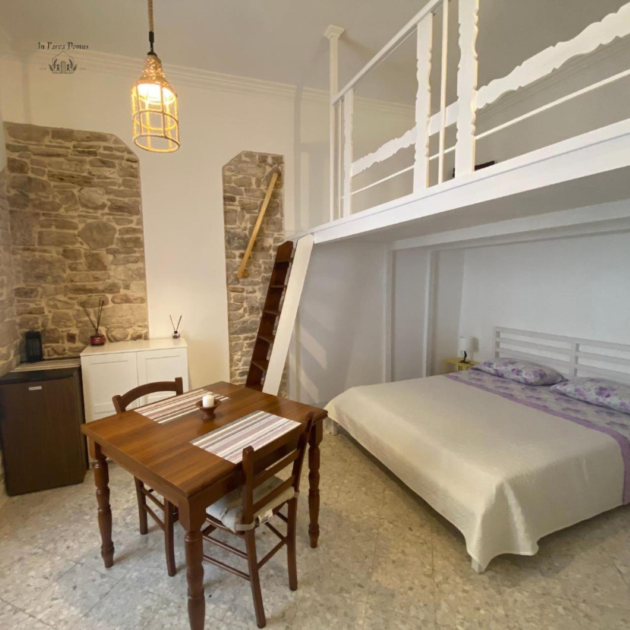 In Parva Domus Apartment บิตอนโต ภายนอก รูปภาพ